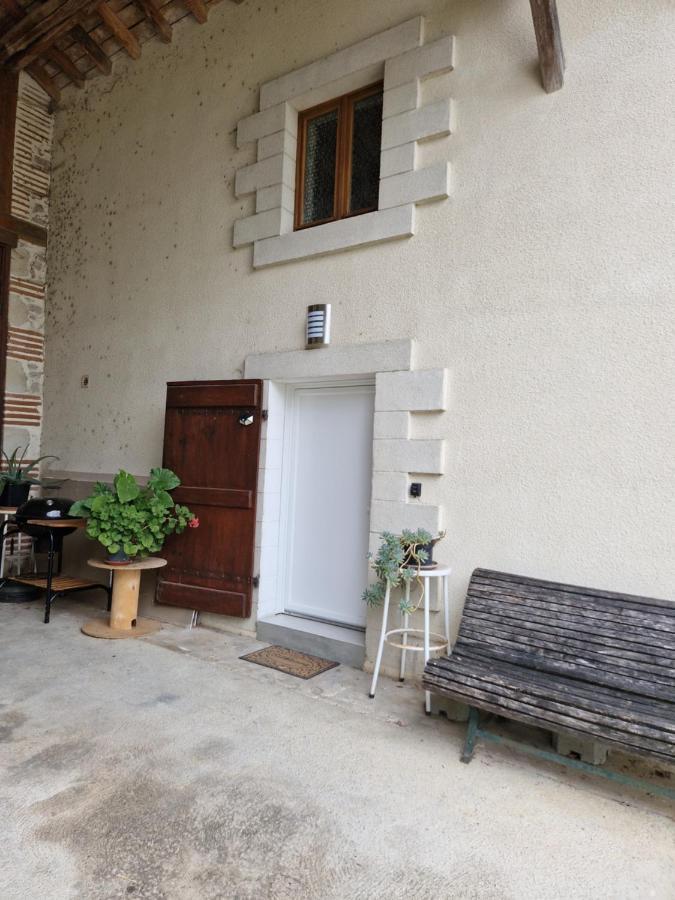 Loft Ravissant Avec Parking Gratuit Sur Place Ledat 外观 照片