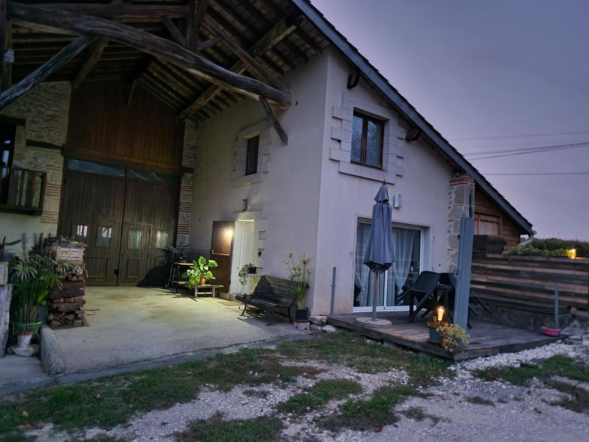 Loft Ravissant Avec Parking Gratuit Sur Place Ledat 外观 照片